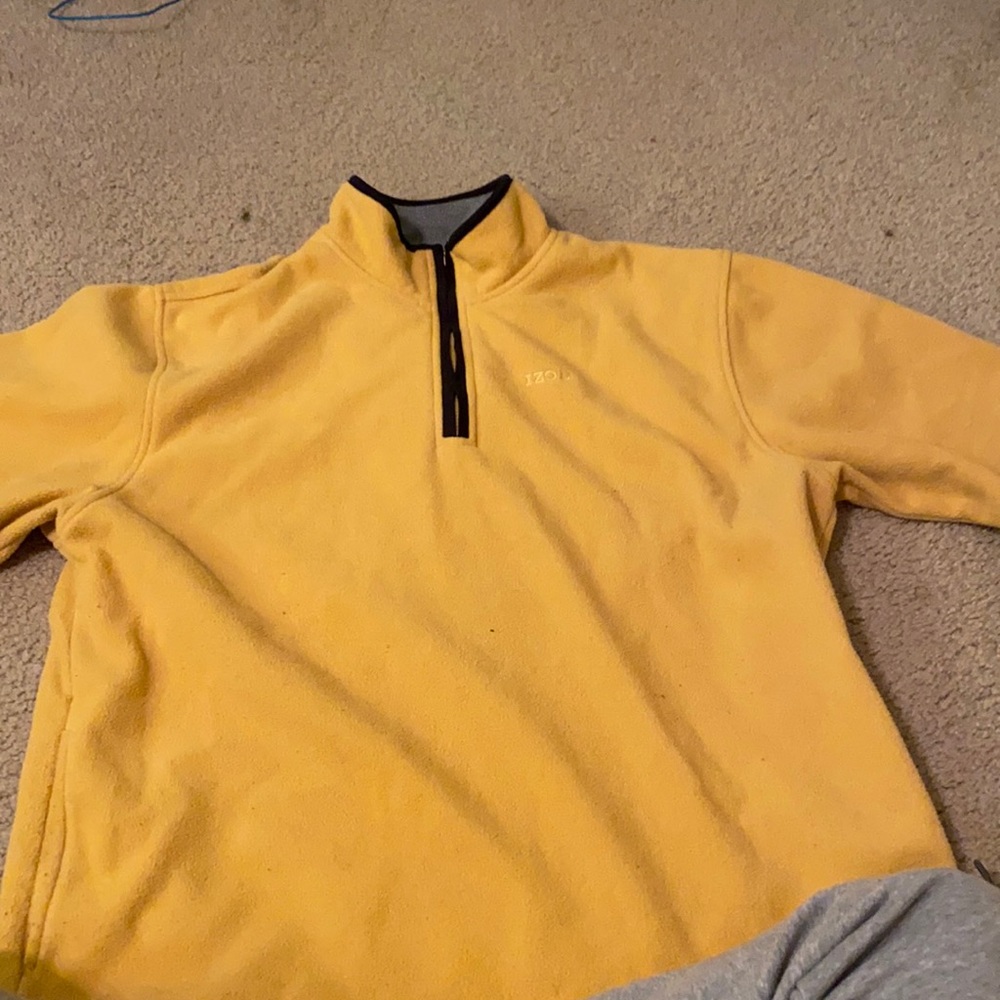 Izod fleece